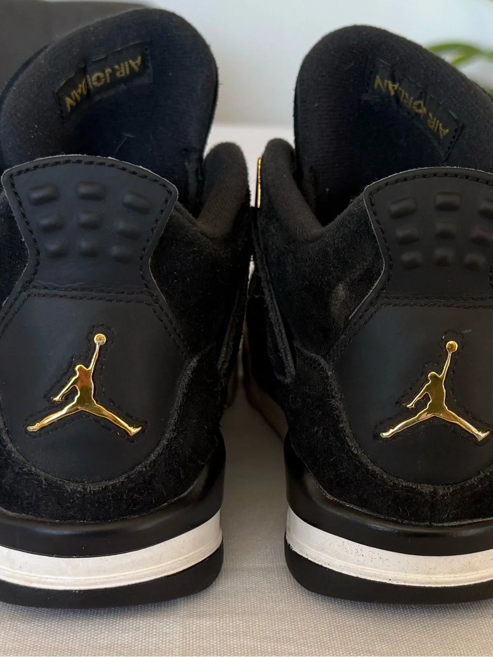 Air Jordan 4 Retro 'Black Gold' Youth Sneakers